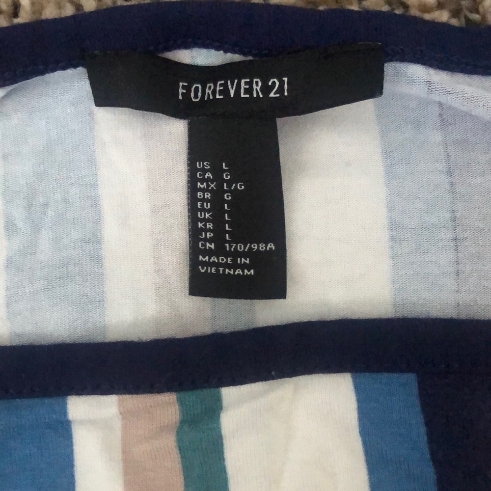 Tee - Picture 3 of 3